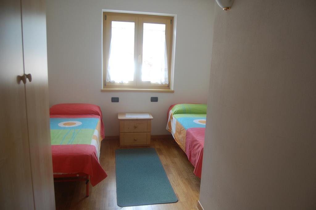 Appartamenti Welcome In Val Di Sole Casa Orti オッサーナ エクステリア 写真